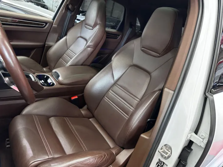 Porsche Cayenne 2019