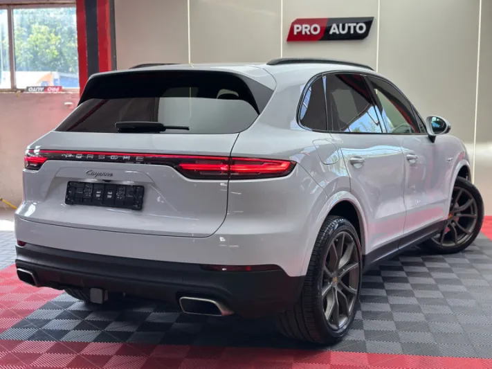 Porsche Cayenne 2019