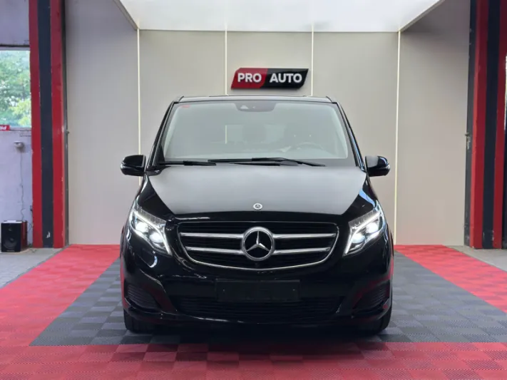 Mercedes V-Class