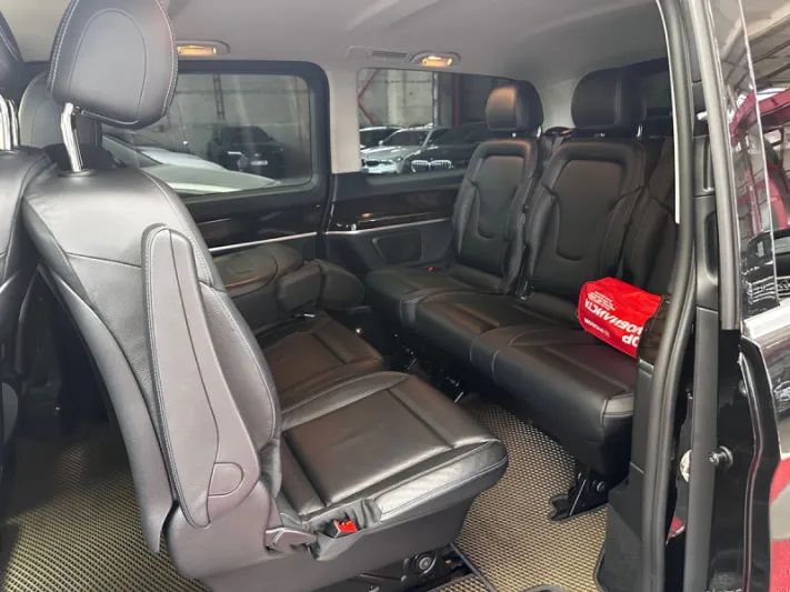 Mercedes V-Class