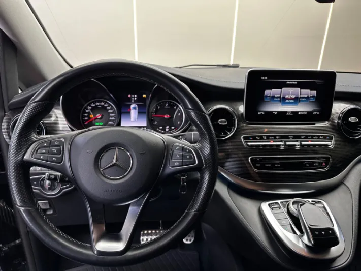 Mercedes V-Class