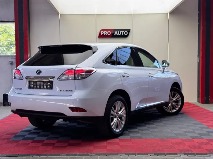 Lexus RX Series