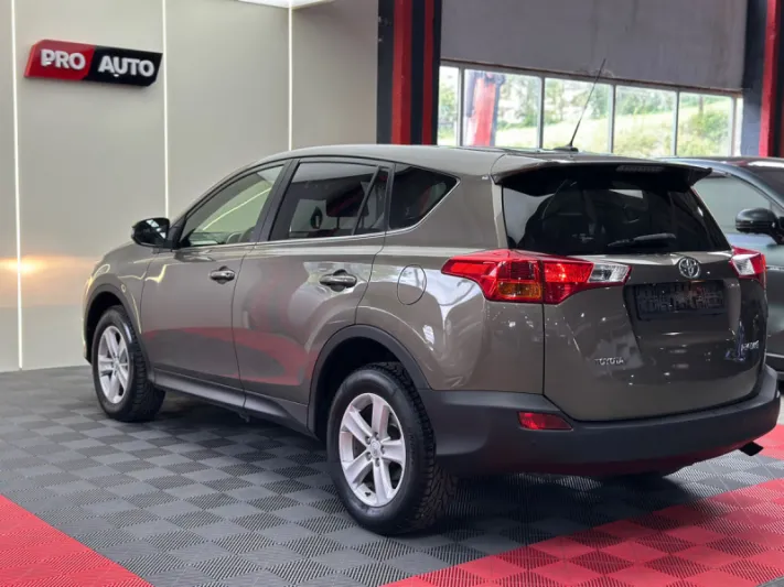Toyota Rav 4