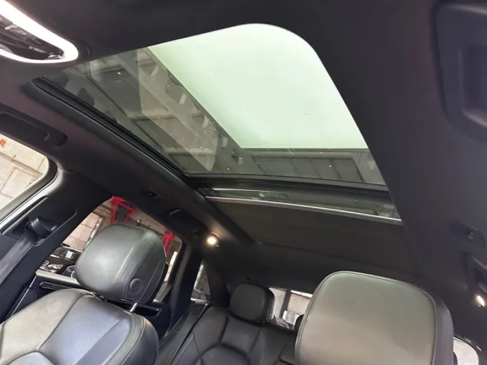 PORSCHE MACAN 2016