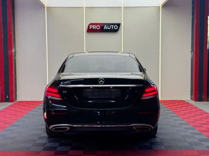 Mercedes E-Class