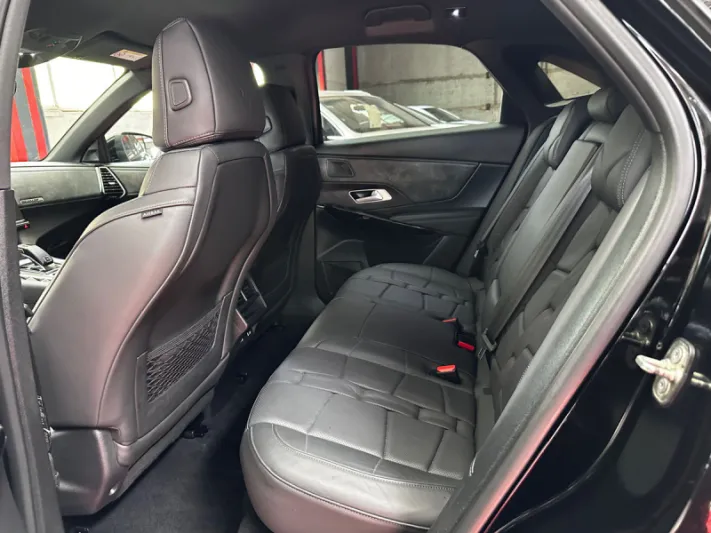 DS Automobiles DS 7 Crossback