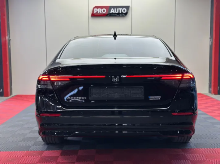 HONDA ACCORD TOURING 2023
