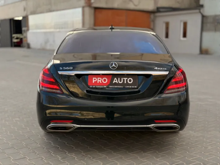 Mercedes-Benz S560 W222