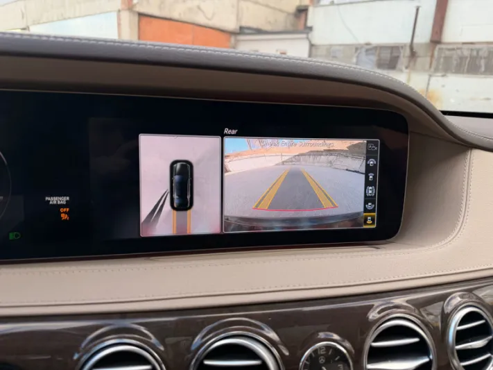 Mercedes-Benz S560 W222