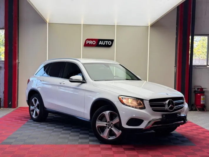 Mercedes GLC