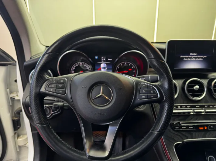 Mercedes GLC