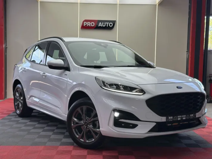 FORD KUGA ST LINE 2023