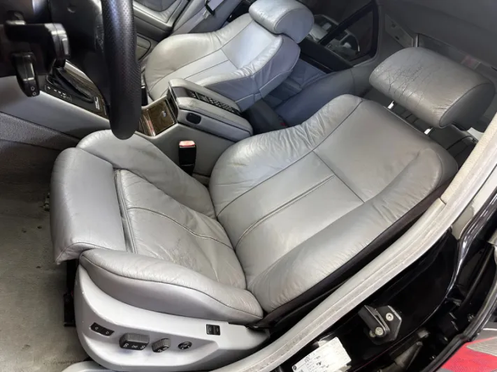 BMW 728i E38