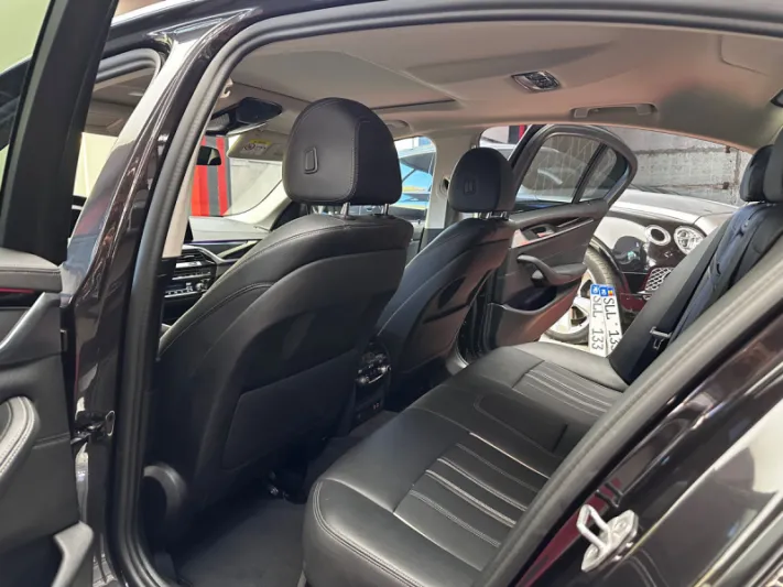 BMW 520d G30 2021