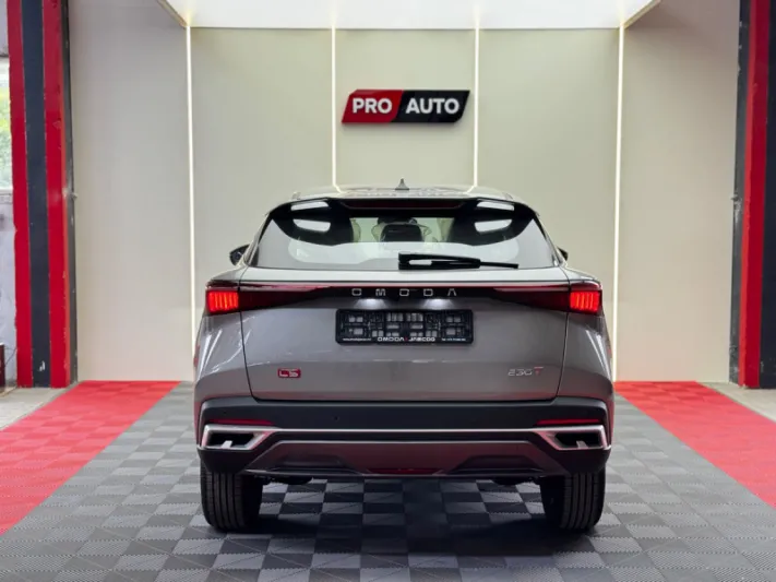 Omoda C5