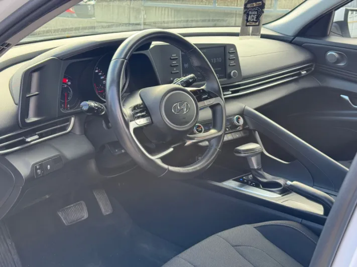 2021 Hyundai Elantra