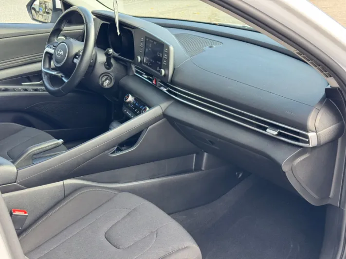 2021 Hyundai Elantra