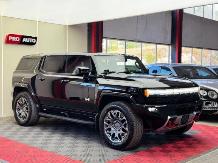 Hummer EV
