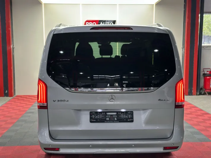 Mercedes V-Class