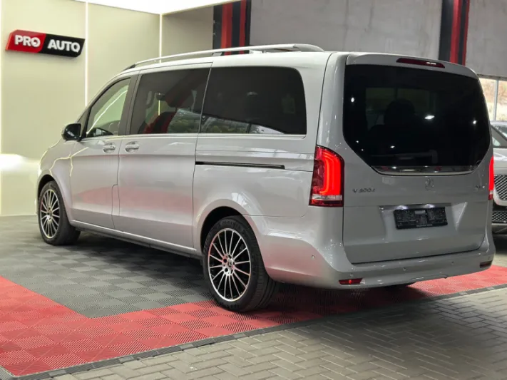 Mercedes V-Class