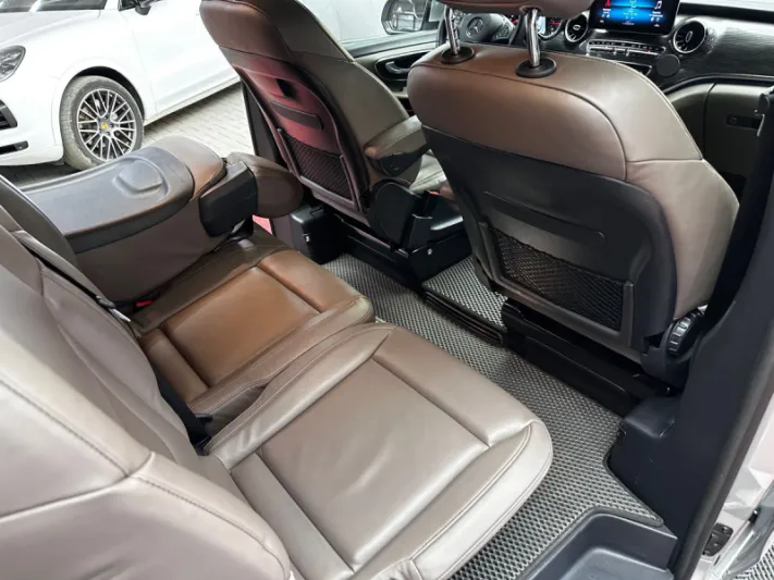 Mercedes V-Class