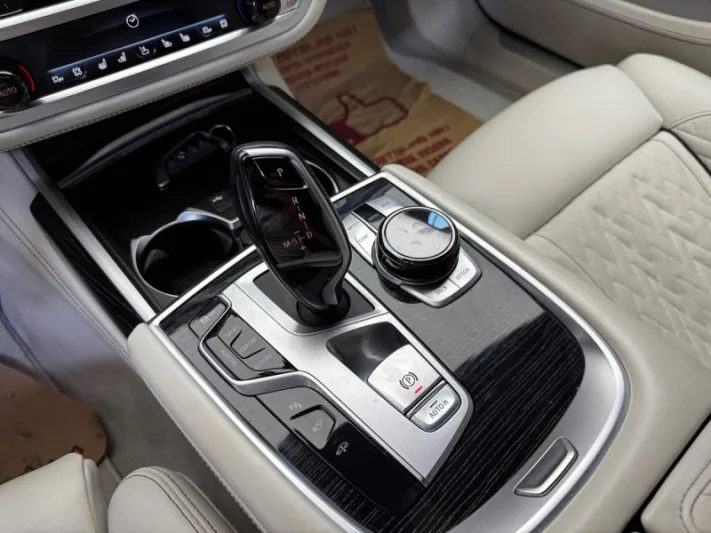 BMW 740DL Series