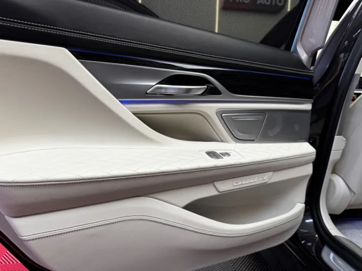 BMW 740DL Series