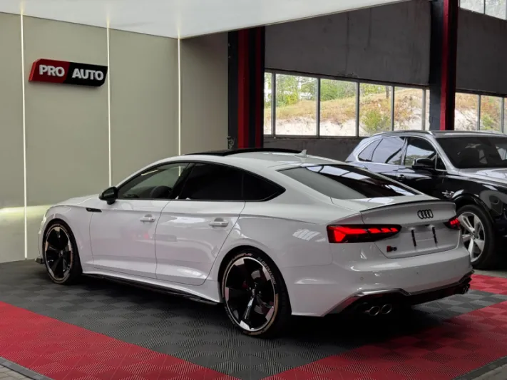 Audi S5