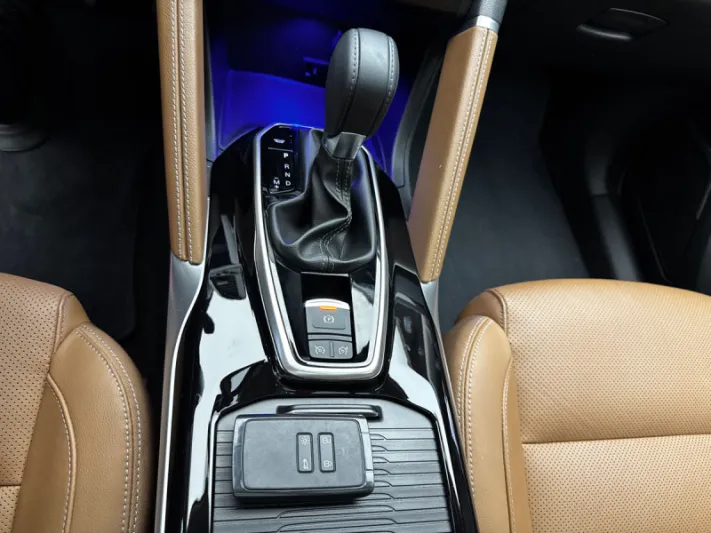 RENAULT KOLEOS 2025