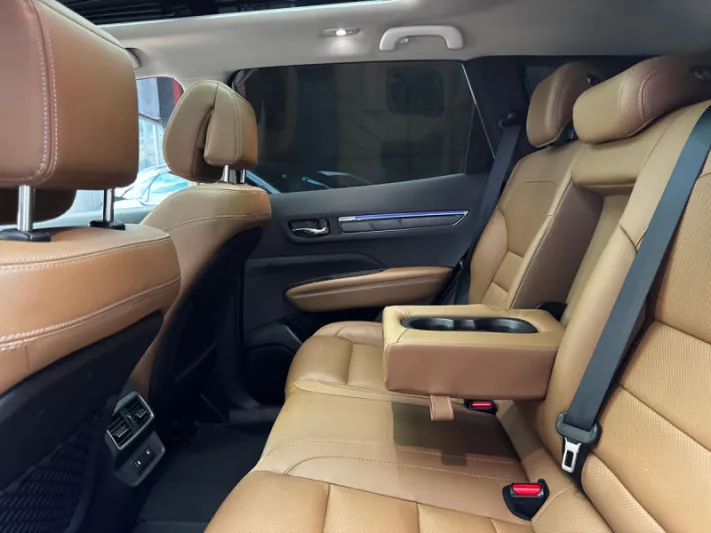 RENAULT KOLEOS 2025