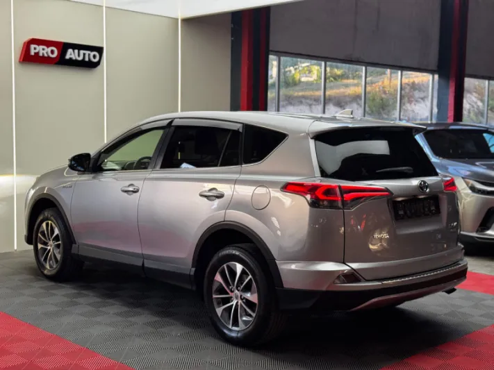 Toyota Rav 4