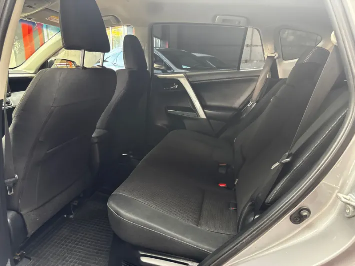 Toyota Rav 4