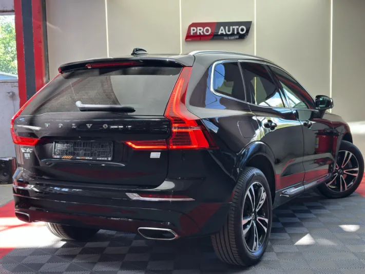 VOLVO XC60 T6 AWD 2021