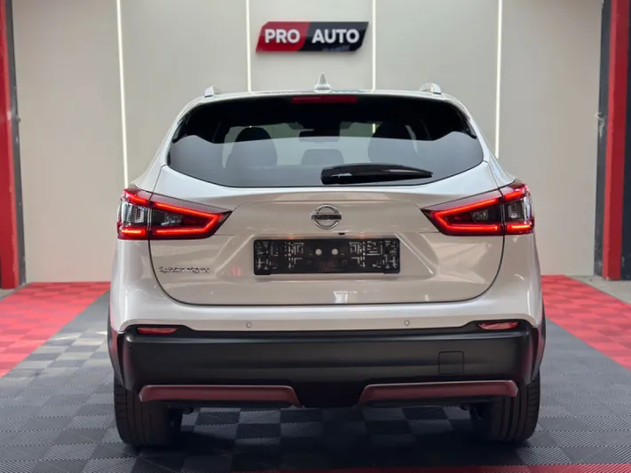 NISSAN QASHQAI 2019