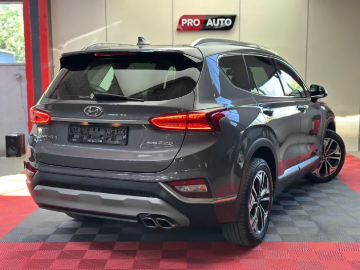 HYUNDAI SANTA FE 2019