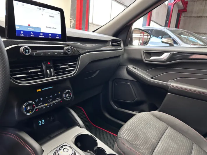 FORD KUGA ST LINE 2021