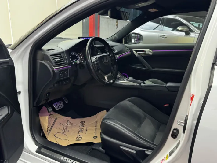 Lexus CT Series