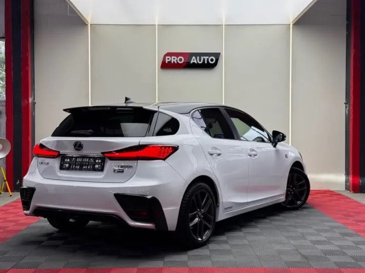 Lexus CT Series