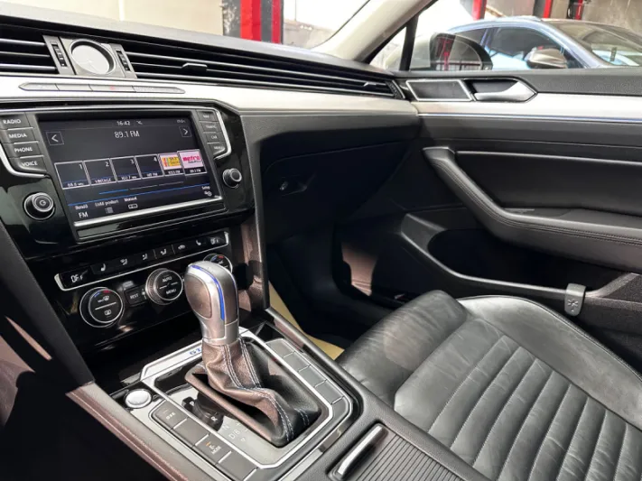Volkswagen Passat GTE 2017