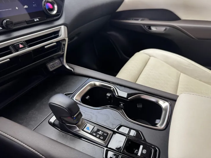 Lexus RX Series