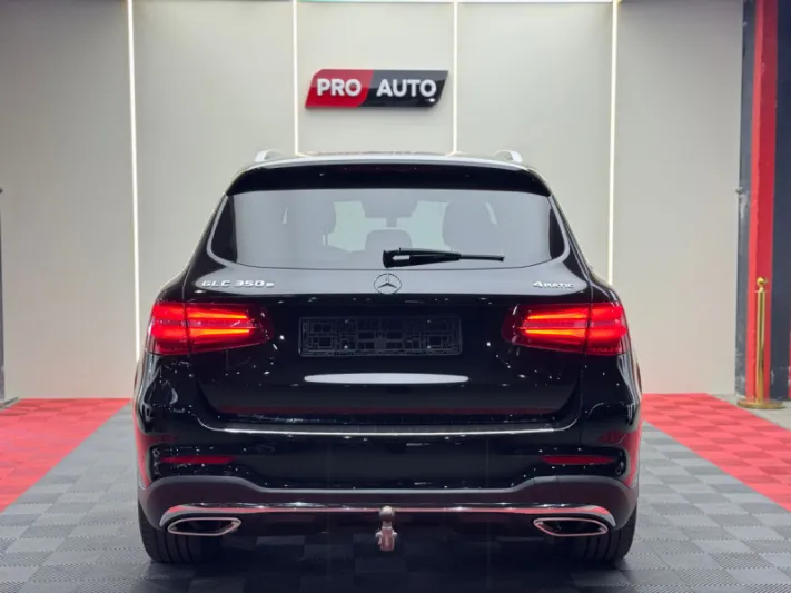 Mercedes GLC