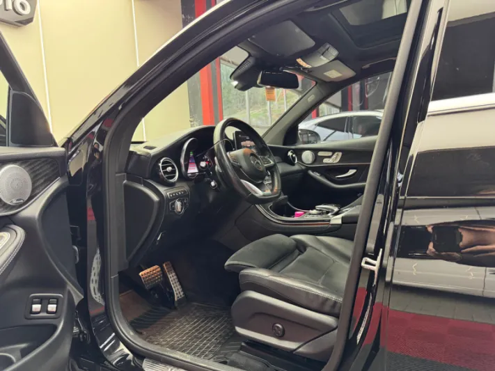 Mercedes GLC