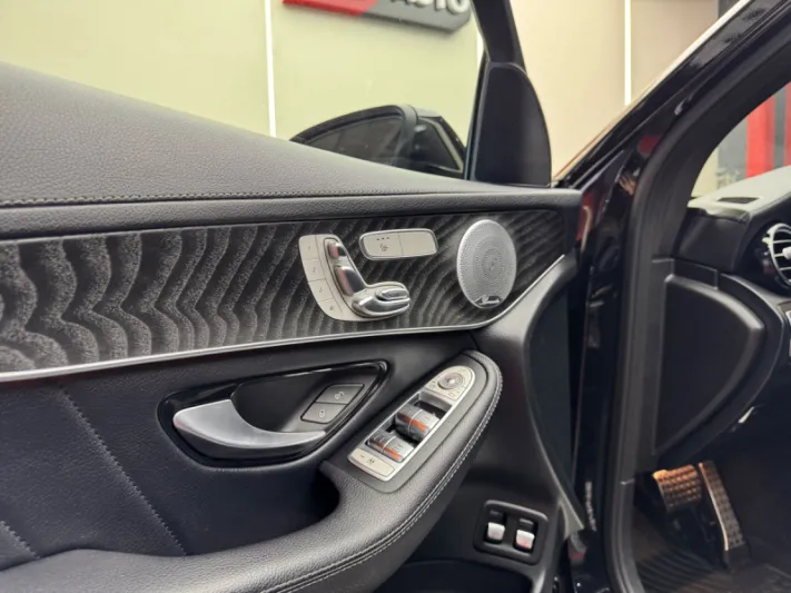 Mercedes GLC