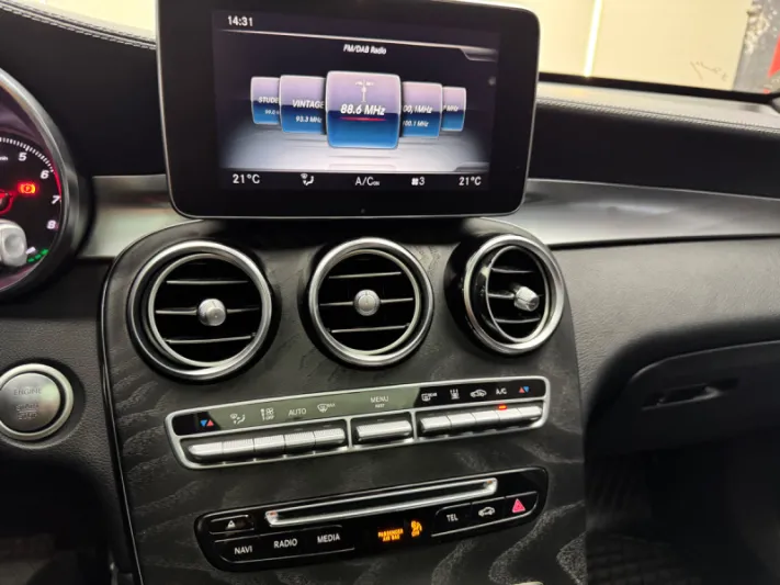 Mercedes GLC