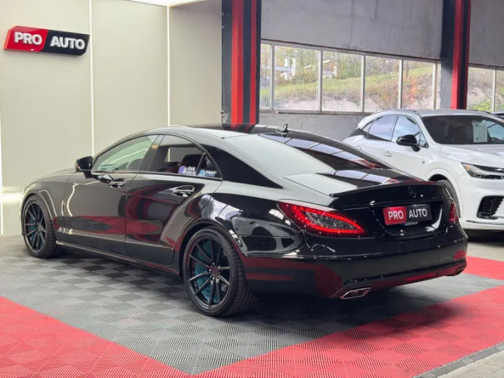 Mercedes CLS-Class