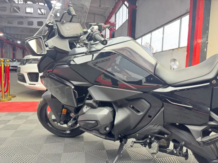 BMW R 1300 RT