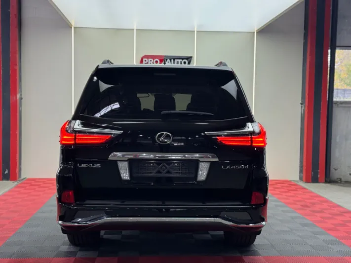 Lexus LX Series