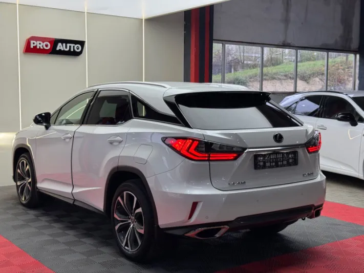 Lexus RX Series