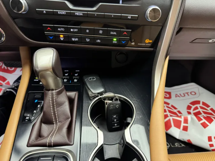 Lexus RX Series