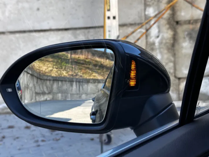 VOLKSWAGEN PASSAT 2020